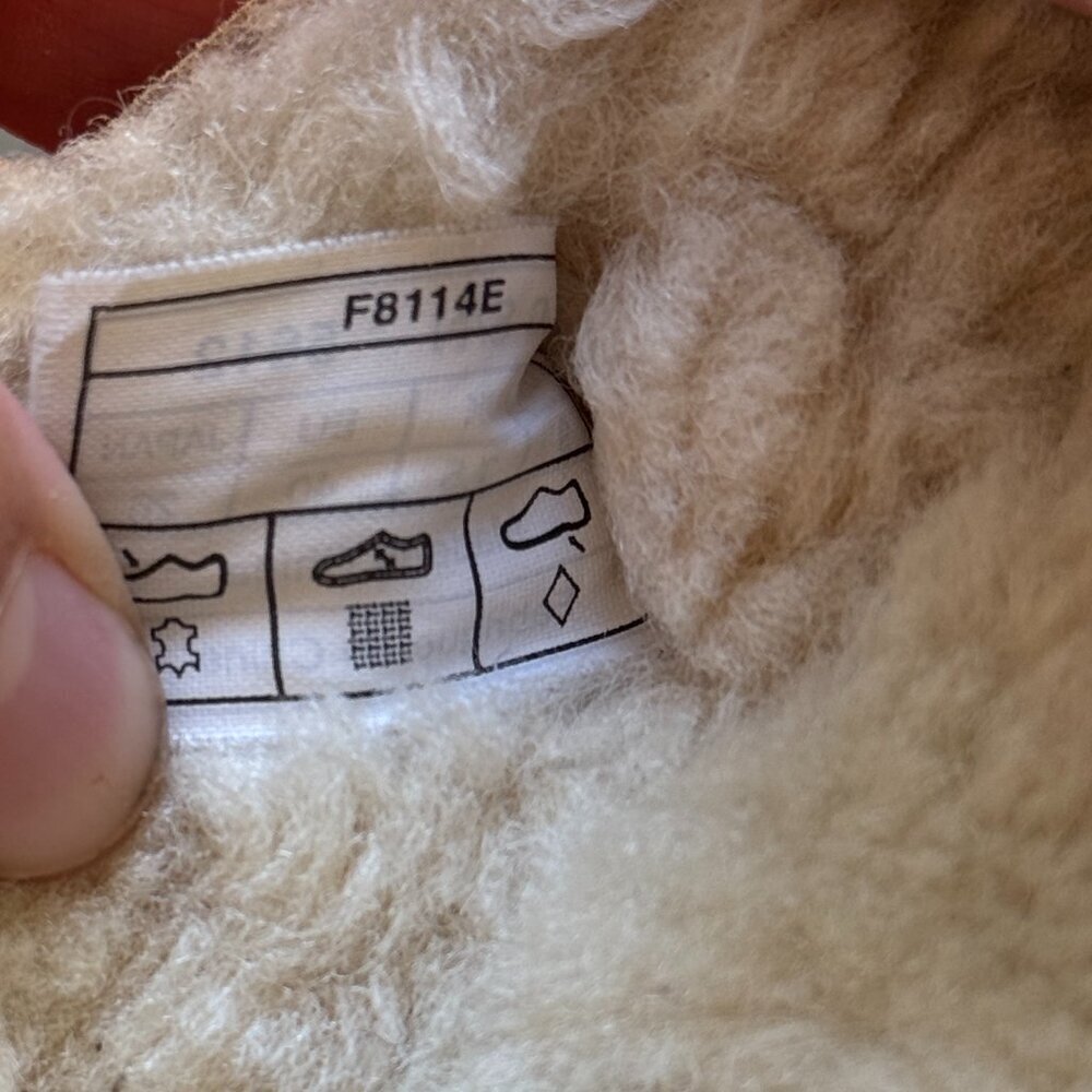 UGG Australia Slippers Women's Size 9 Tan Brown F8114E - Picture 5 of 9